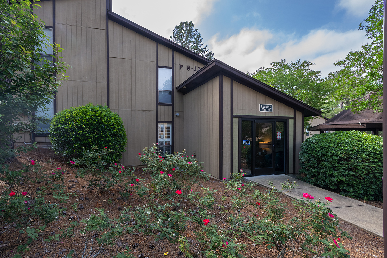 Castlegate Windsor Park The Multifamily Advisory Group at Cushman